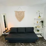 Apartament Brand New In Rua Da Oura