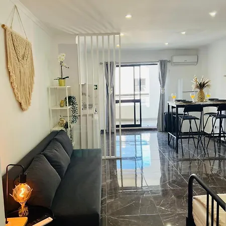 Appartamento Brand New In Rua Da Oura *
